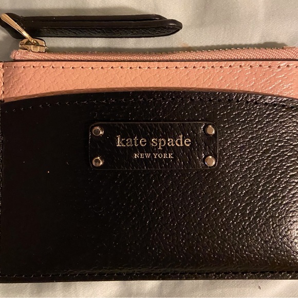 NWT Kate Spade Credit Card Wallet - Picture 2 of 3
